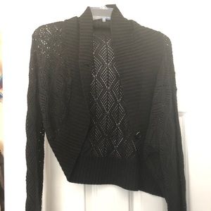 Black sweater, cropped, long sleeve